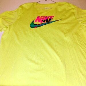 New Authentic Nike Tee